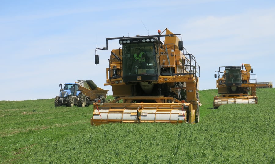 How We Grow it - VEg Field combines